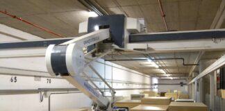 autonomiczne roboty magazynowe
